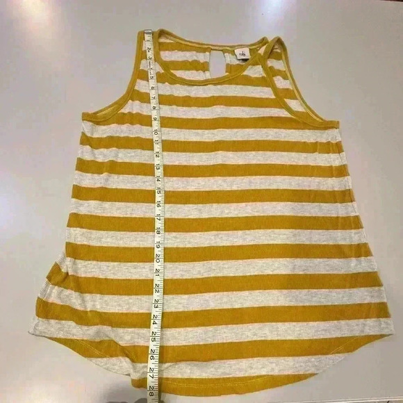 Cabi Knit Sleeveless Yellow Stripe Tank Size Medium Size Large - Picture 3 of 5